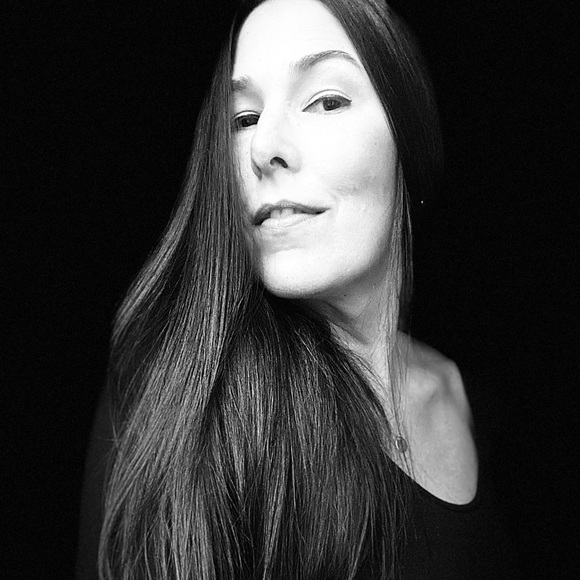 Meet your Posher, Jules - Picture 1 of 1